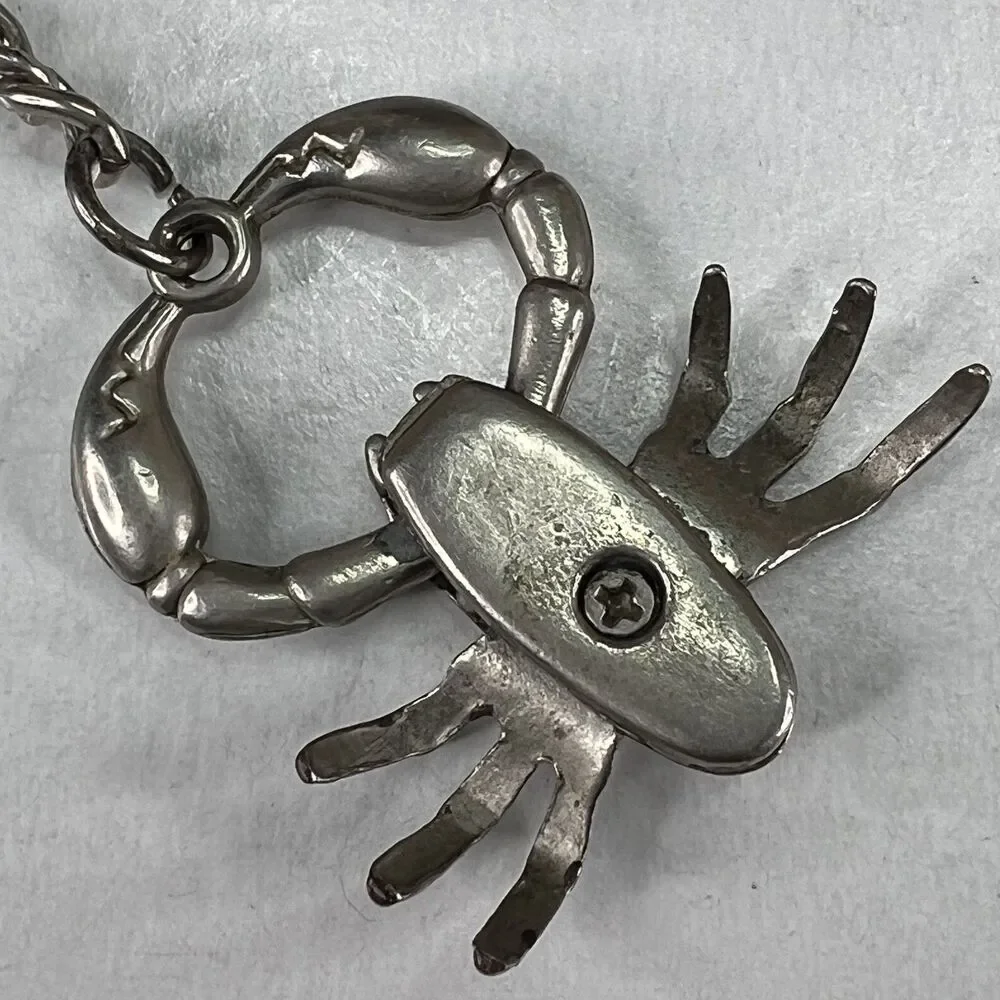 Vintage Moving Pewter Crap Keychain King Gothic Biker Bag Charm Large